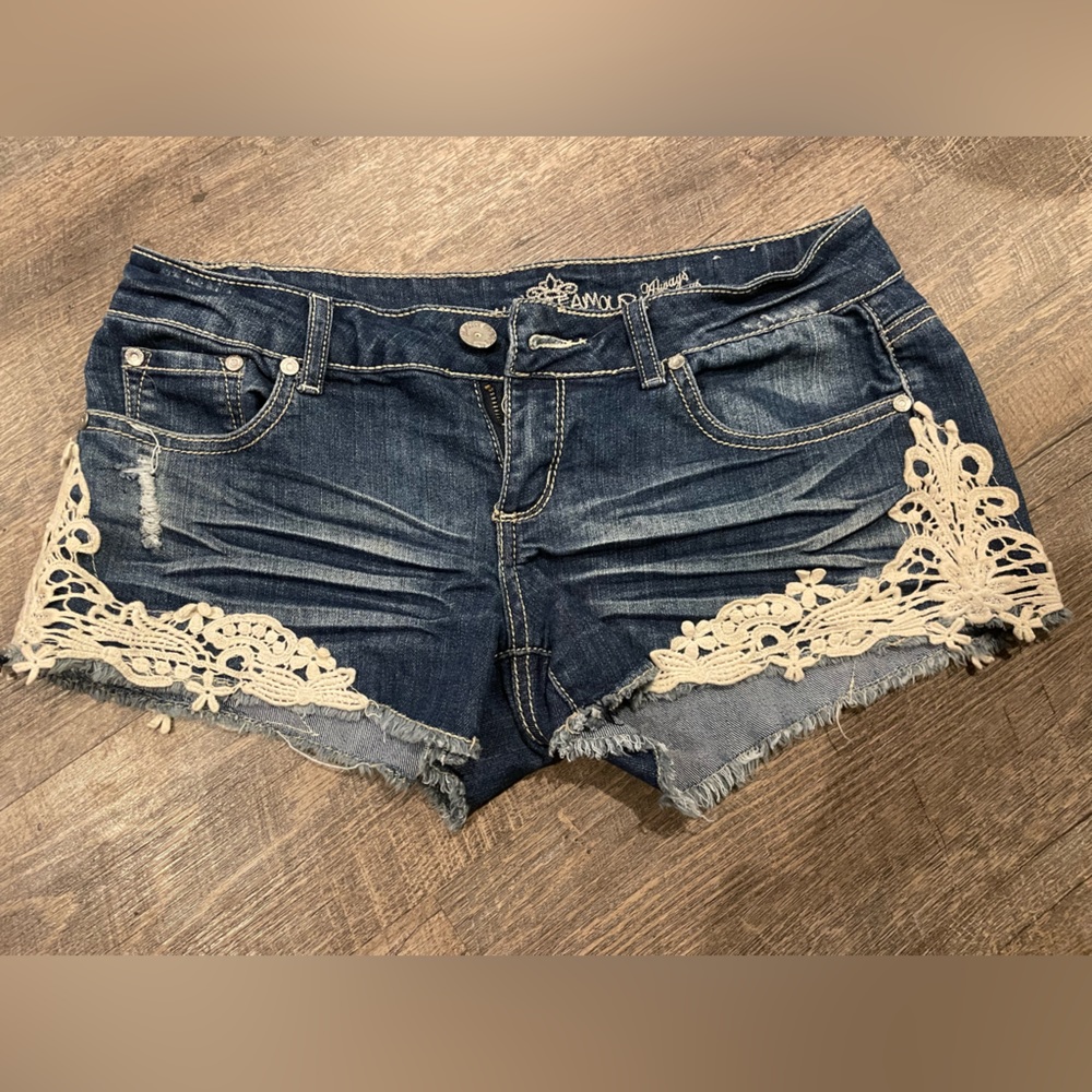 Women’s jean shorts